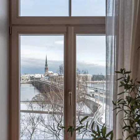 Apartment Oldtown&river View Hoffmann B14 *