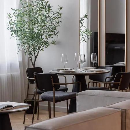 Oldtown&river View Hoffmann B14 *